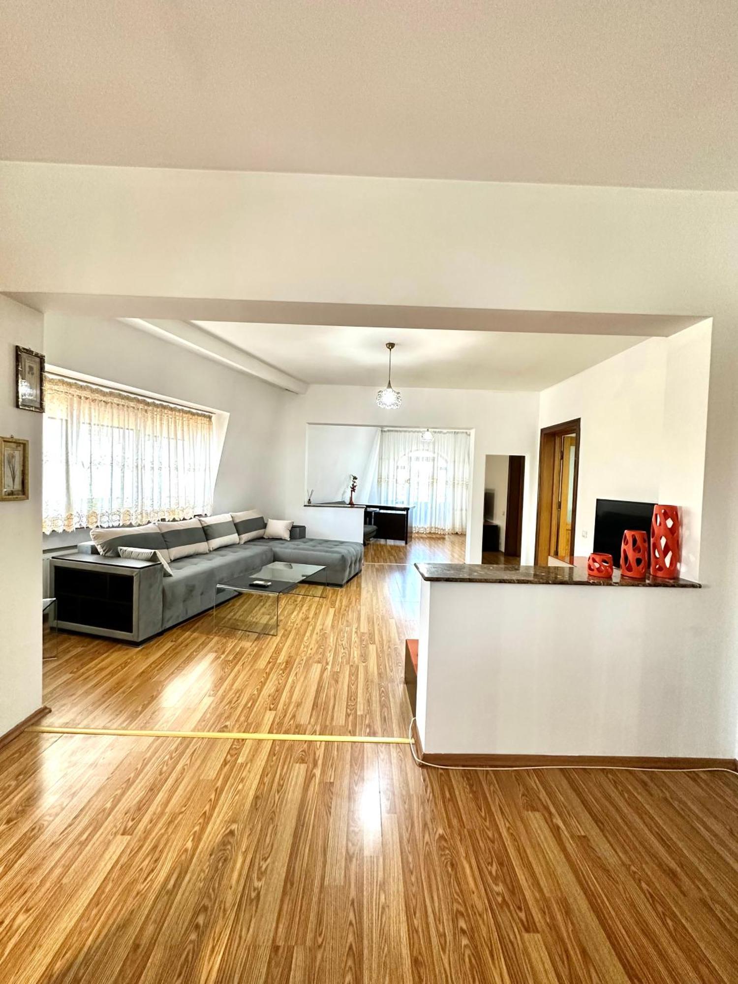 Budapest Residence บูคาเรสต์ ภายนอก รูปภาพ