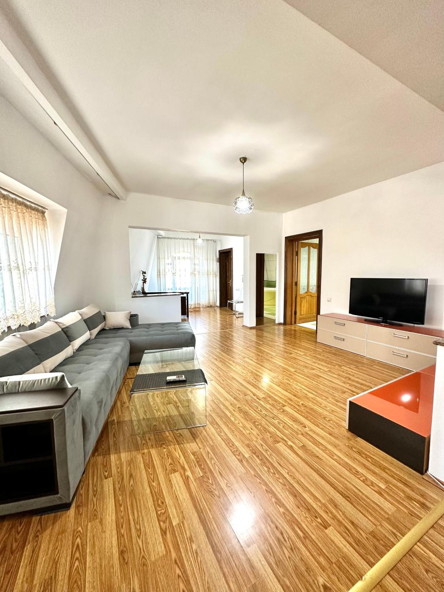 Budapest Residence บูคาเรสต์ ภายนอก รูปภาพ